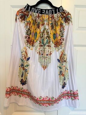 Love-Trim White Pleated Skirt Set with Multicolor Paisley Print